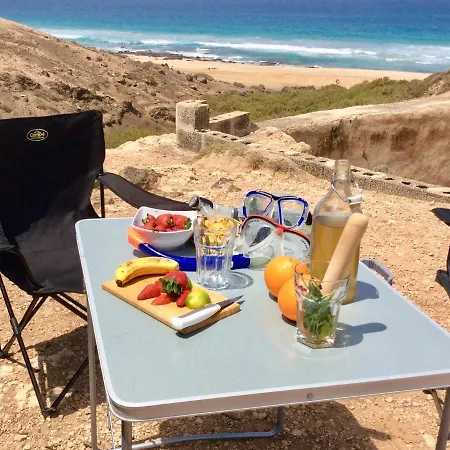 Oceanfront Awakening! Away From Crowds La Oliva