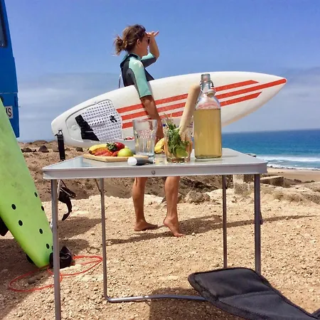 Apartment Oceanfront Awakening! Away From Crowds